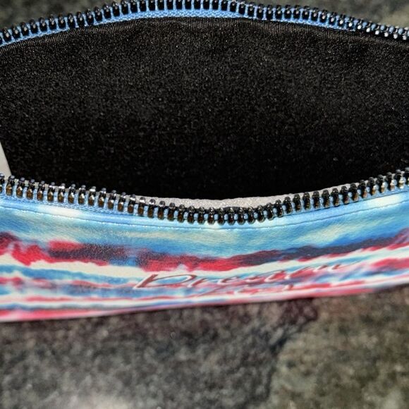 betsy Johnson wristlet bag for  make up or incidentals - Picture 4 of 5